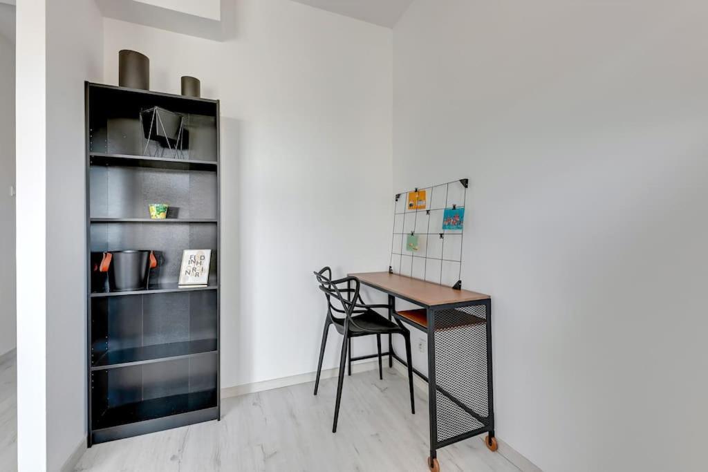 Albatross Tower - Apartament W Centrum Przymorza By Grand Apartments グダニスク エクステリア 写真